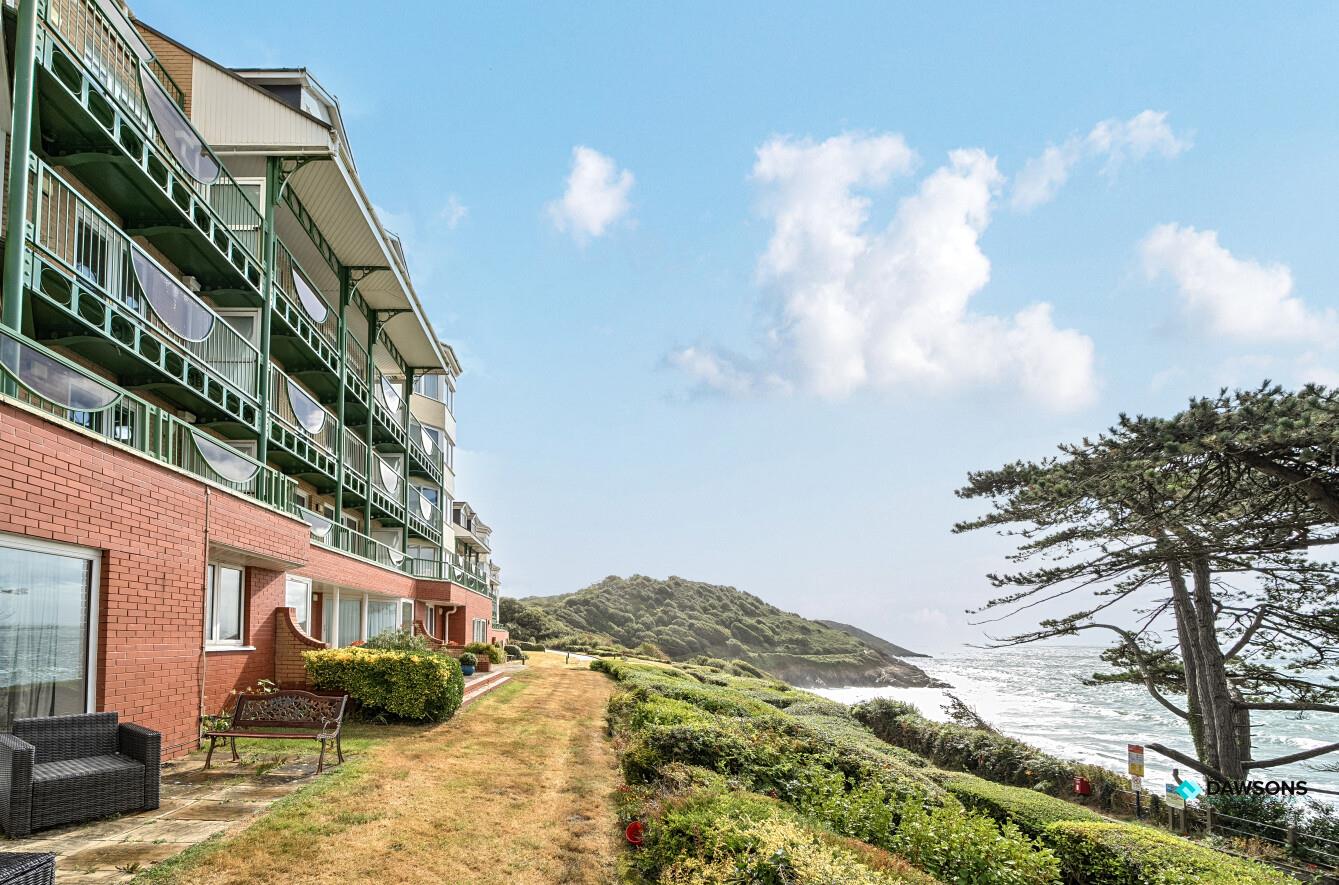 Caswell bay Court, Caswell Road, Caswell, Swansea, SA3 4RY